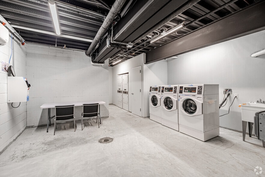 More Photos Of 1 Center St, Clifton Apartments For Lease