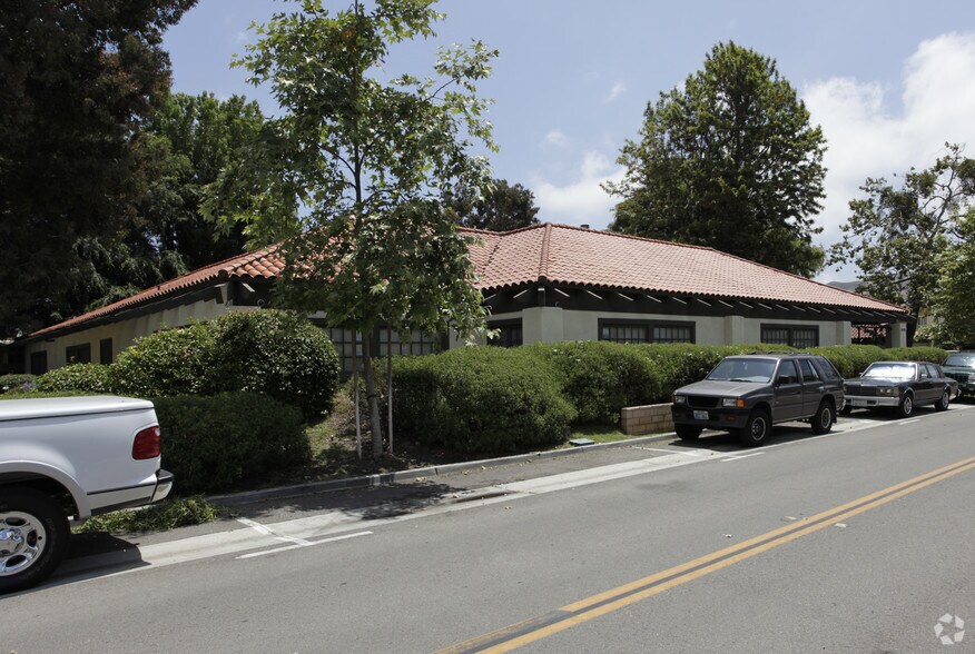 More Photos Of 26401 Calle Rolando, San Juan Capistrano Light Distribution For Lease