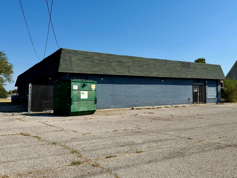 More Photos Of 1221 W I 240 Service Rd, Oklahoma City Daycare Center For Lease