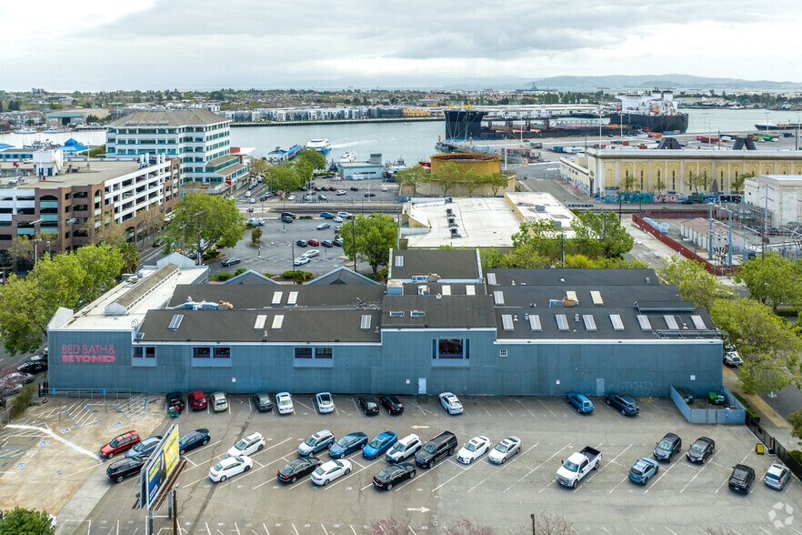 More Photos Of 550-590 2nd St, Oakland Office For Lease