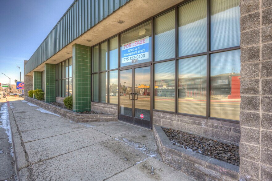More Photos Of 634 Ryland St, Reno Office For Sale