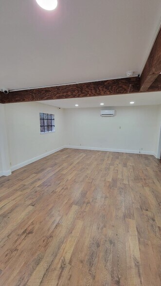 More Photos Of 2010-2012 FM 2673, Canyon Lake Office For Lease