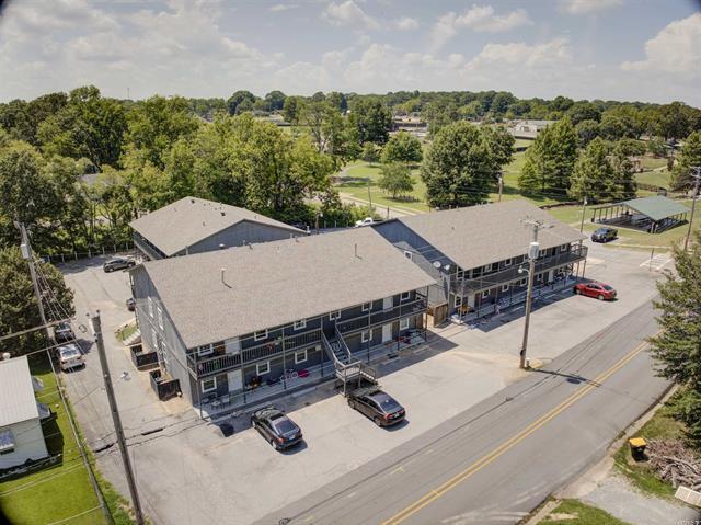 Primary Photo Of 305 S Border St, Benton Apartments For Sale