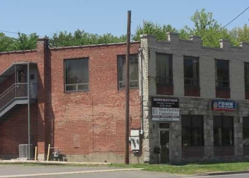 More Photos Of 457 Windsor Ave, Windsor Freestanding For Sale