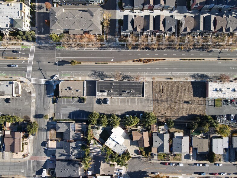 More Photos Of 40919-40931 Grimmer Blvd, Fremont Freestanding For Sale