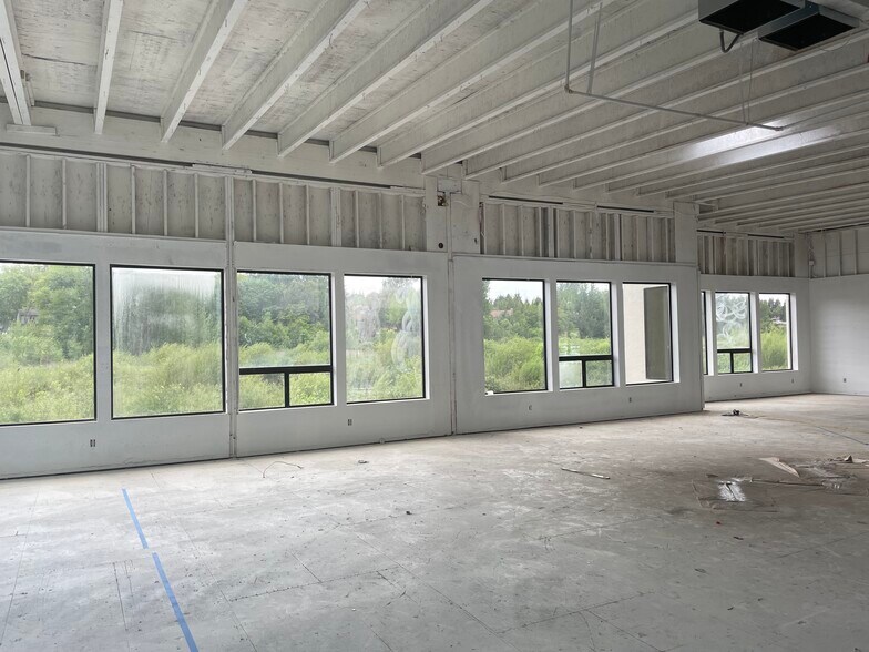 More Photos Of 6700-7080 SW Nyberg Rd, Tualatin Unknown For Lease