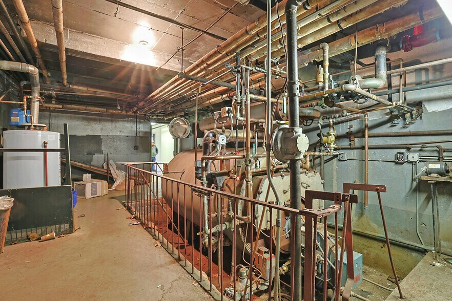 More Photos Of 311 Central Park Ave, Yonkers Specialty For Sale