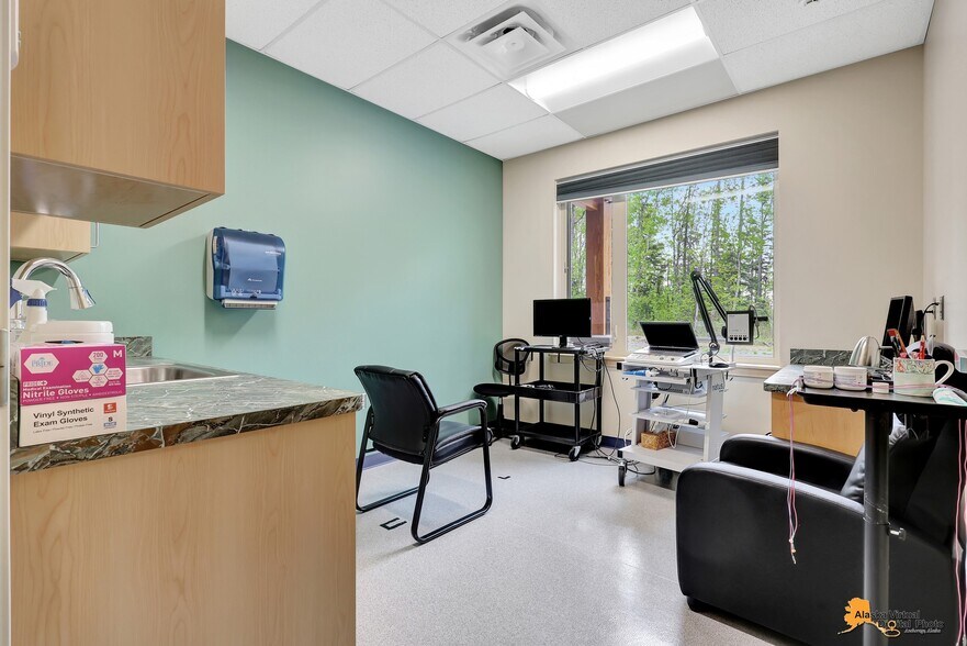 More Photos Of 4551 E Bogard Rd, Wasilla Medical For Sale