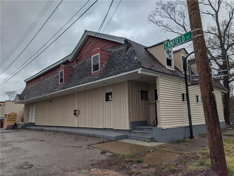 More Photos Of 367 N State St, Painesville General Retail For Sale