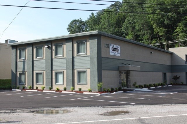 More Photos Of 1201 Greenbrier St, Charleston Office For Lease