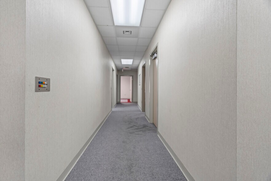 More Photos Of 170 Cardiology Pl, Commerce Healthcare For Lease