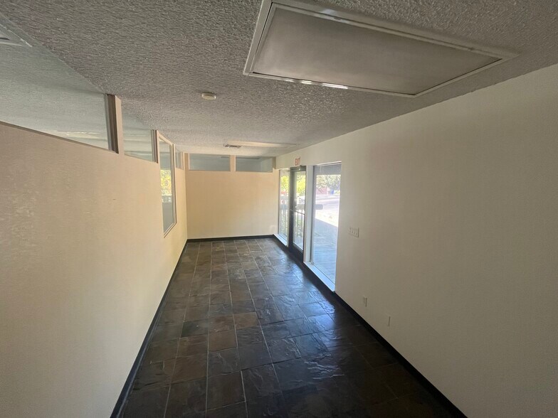 More Photos Of 7932 Sunset Ave, Fair Oaks Office For Lease