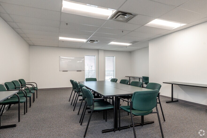 More Photos Of 5800 Foxridge Dr, Mission Office For Lease