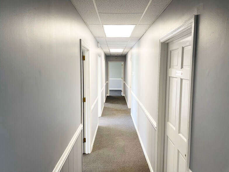 More Photos Of 2765 Magnolia St, Orangeburg Flex For Sale