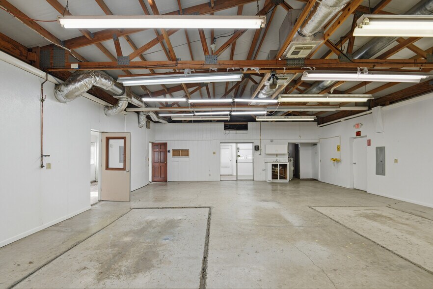 More Photos Of 5427 FM 546, Princeton Warehouse For Lease