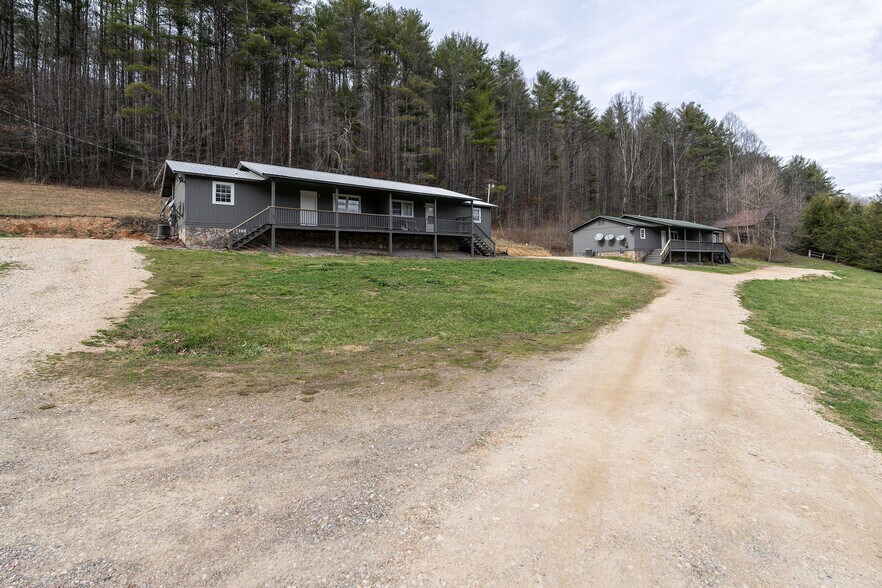 More Photos Of 6672 Roan Creek Rd, Butler Apartments For Sale
