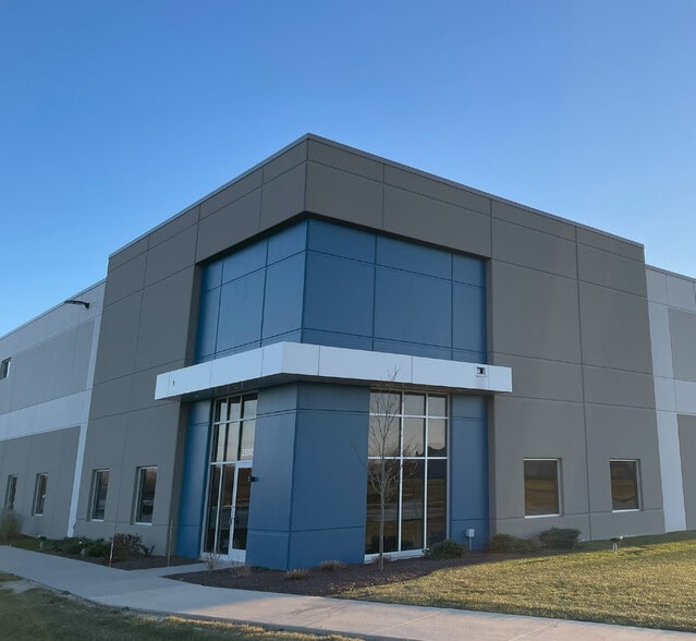 More Photos Of 25005 Joe Meier Pky, Salem Manufacturing For Lease