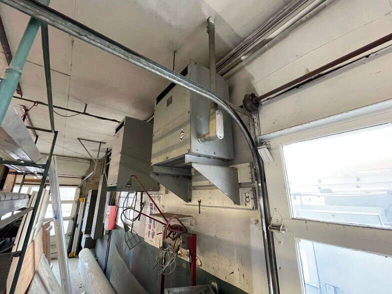 More Photos Of 1531 Route 163, Oakdale Auto Repair For Sale