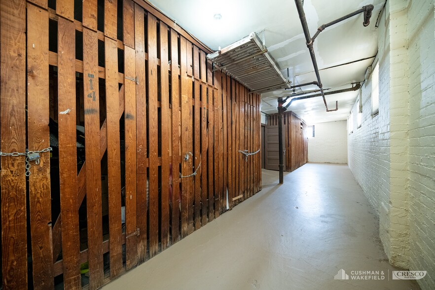 More Photos Of 3016 S Moreland Blvd, Cleveland Multifamily For Sale