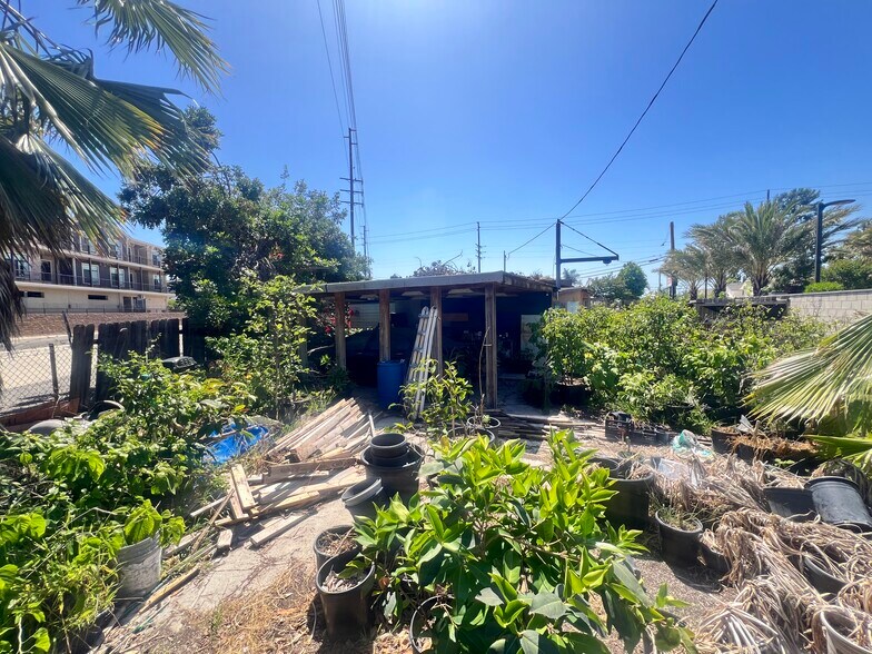 More Photos Of 12232 Beach Blvd, Stanton Freestanding For Sale