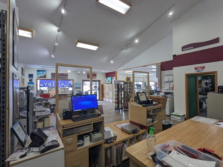 More Photos Of 3311 South Airport Rd, Traverse City Storefront Retail Office For Lease