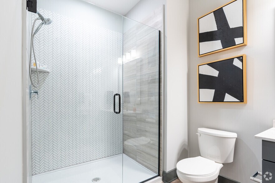 More Photos Of 352 S Walker St, Cary Apartments For Lease