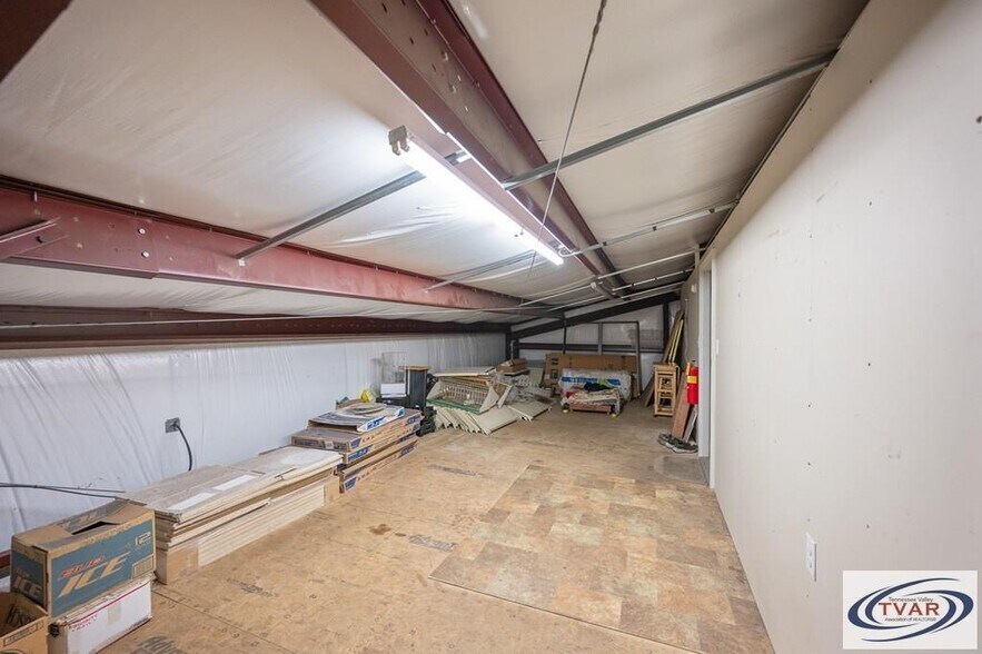 More Photos Of 9100 Highway 70, Cedar Grove Auto Repair For Sale