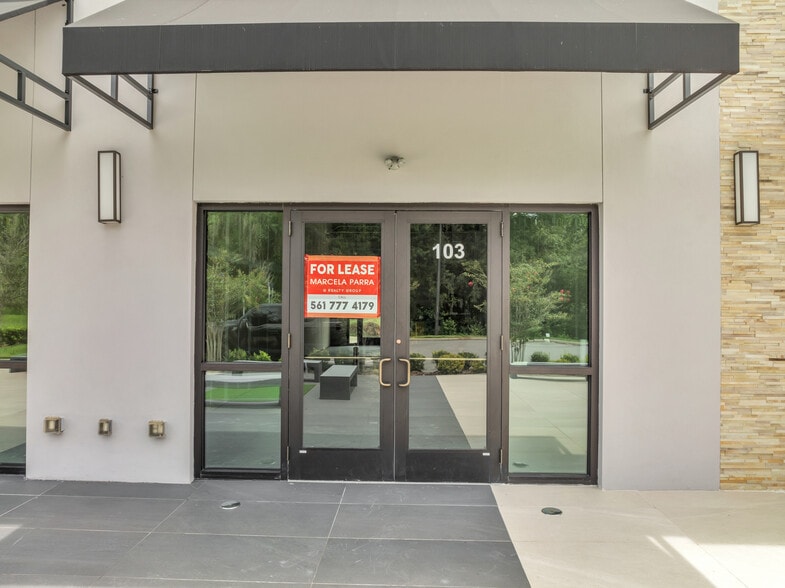 More Photos Of 3370 Rouse Rd, Orlando Storefront For Sale