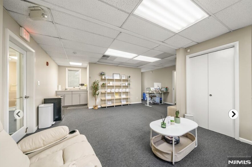 More Photos Of 22-05 Maple Ave, Fair Lawn Office Residential For Sale