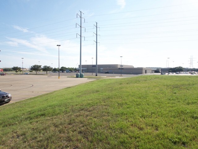 More Photos Of 5801 W Waco Dr, Waco Land For Sale