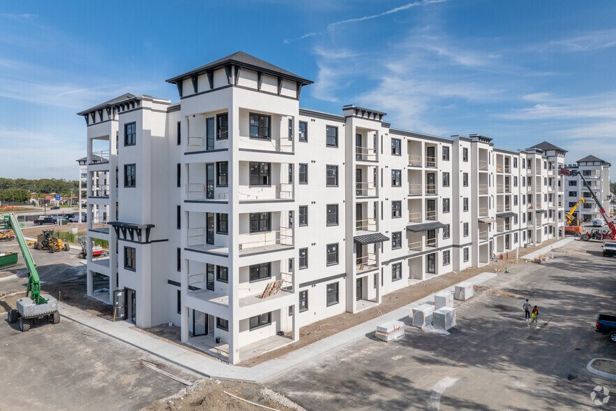 Primary Photo Of 2500 NE Pine Island Rd, North Fort Myers Apartments For Lease