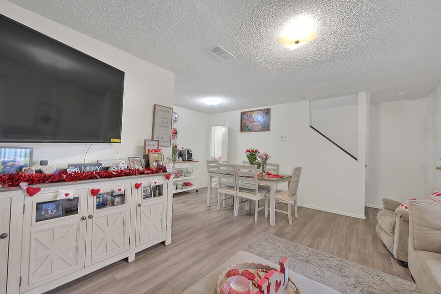More Photos Of 275-299 Monte Vista St, La Habra Apartments For Sale
