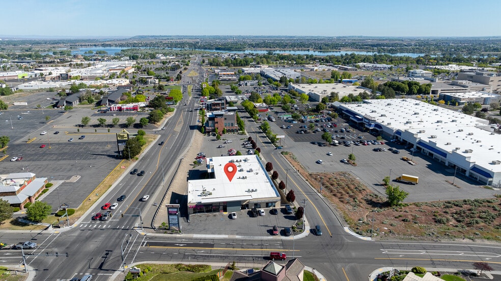More Photos Of 830 N Columbia Center Blvd, Kennewick Loft Creative Space For Lease