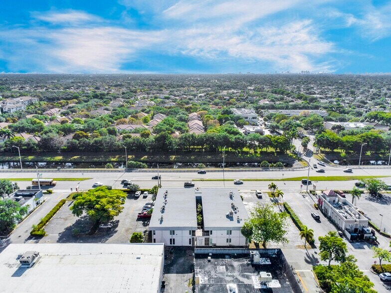 More Photos Of 1900 N University Dr, Pembroke Pines Office For Lease