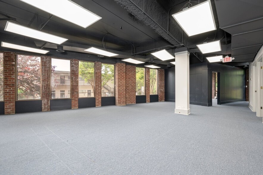 More Photos Of 100 Severn Ave, Annapolis Office Residential For Sale