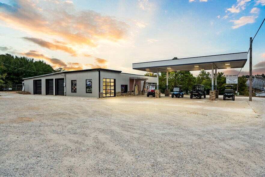 More Photos Of 26009 State Highway 39, Shell Knob Storefront Retail Office For Sale