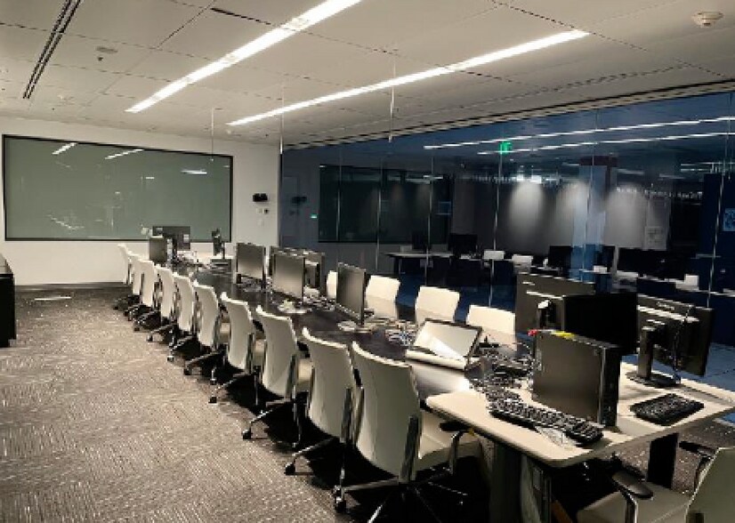 More Photos Of 9100 Guilford Rd, Columbia Industrial For Sale