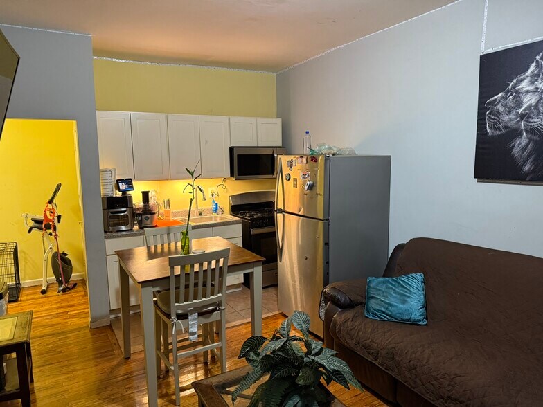 More Photos Of 330 E 22nd St, Brooklyn Apartments For Sale