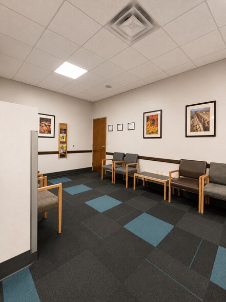 More Photos Of 2000 S Thompson St, Flagstaff Medical For Lease