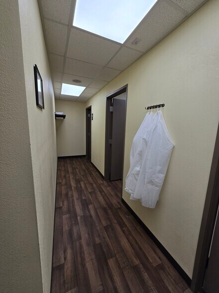 More Photos Of 6344 E Broadway Rd, Mesa Medical For Lease