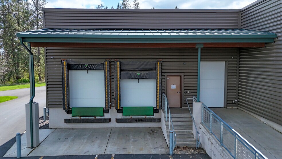 More Photos Of 3715 S Grove Rd, Spokane Industrial For Sale