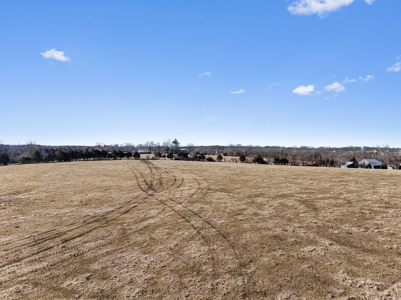 More Photos Of 2226 N State Highway 47, Warrenton Land For Sale
