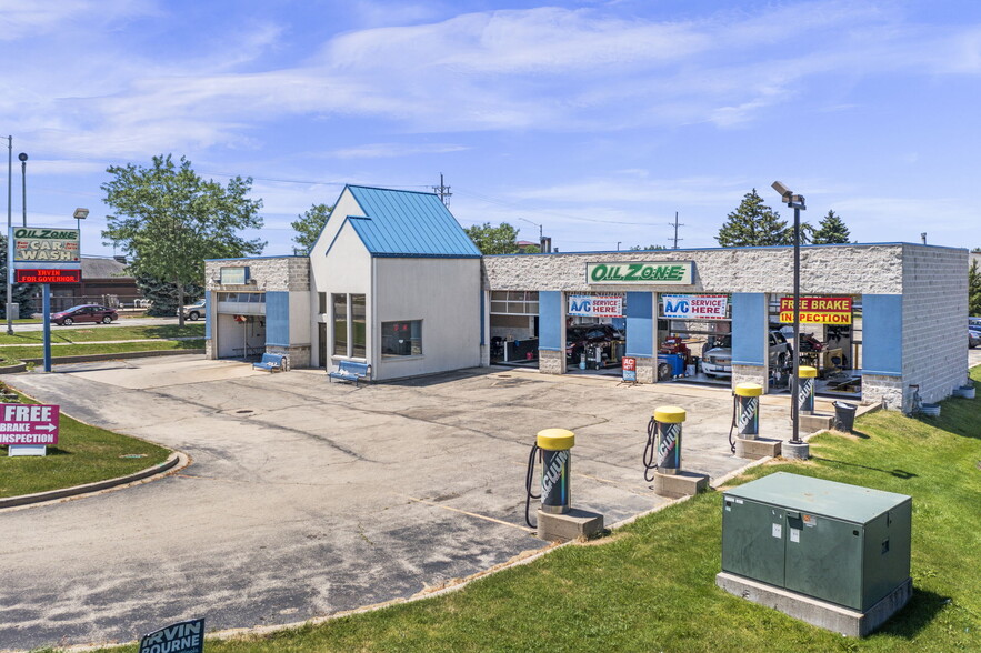 Primary Photo Of 508 N River Rd, Naperville Auto Repair For Sale