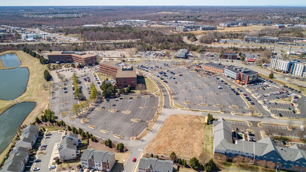 More Photos Of 10304 Spotsylvania Ave, Fredericksburg Office For Lease