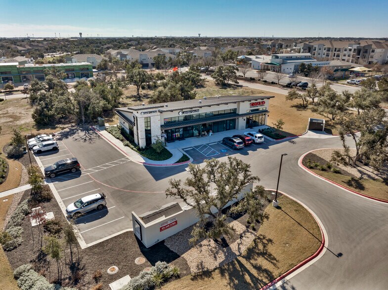 More Photos Of 901 N Vista Ridge Blvd, Cedar Park General Retail For Sale