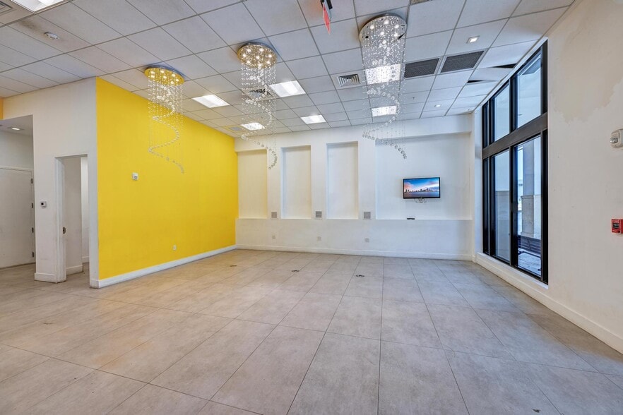 More Photos Of 301 Altara Ave, Coral Gables Apartments For Sale