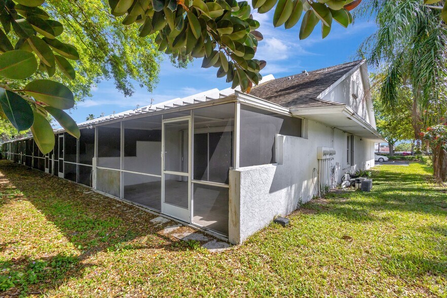 More Photos Of , Palm Beach Gardens Multifamily For Sale