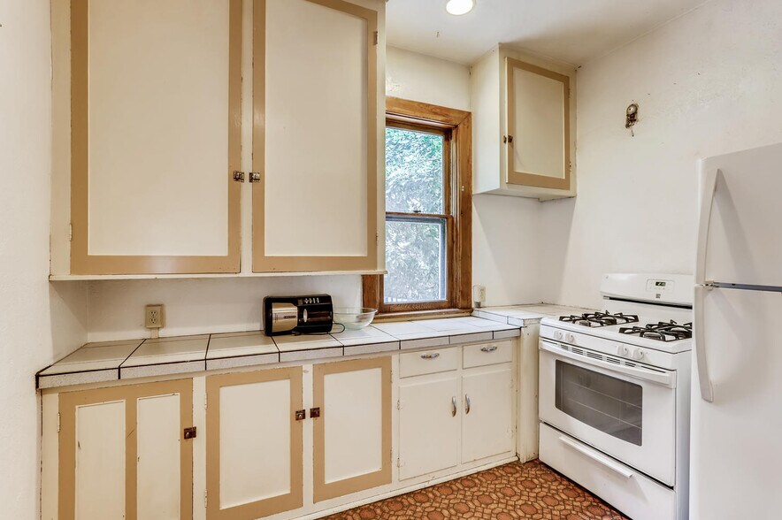 More Photos Of 615-621 Remington St, Fort Collins Apartments For Sale