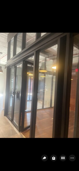 More Photos Of 424-426 Broadway, New York Loft Creative Space For Sale