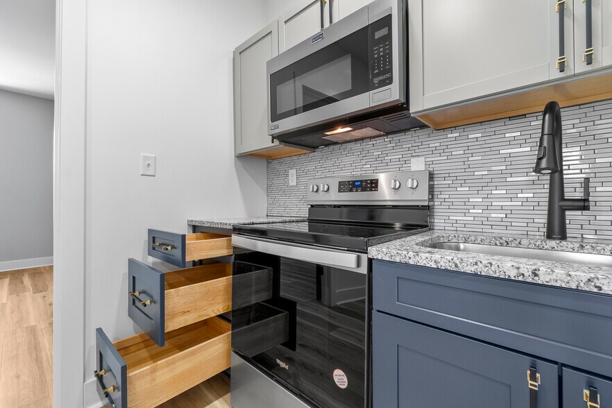 More Photos Of 530 E Burnett Ave, Louisville Multifamily For Sale